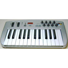 MIDI-клавиатура М-Audio Oxygen 8